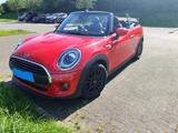 MINI One Cabrio · Chili Rot · 102 PS · TÜV 04/28