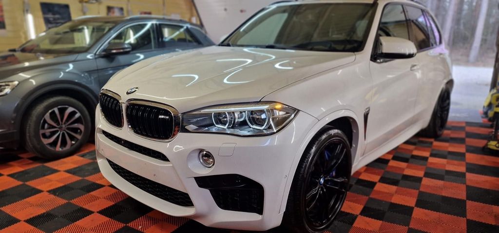 Image of BMW X5 M