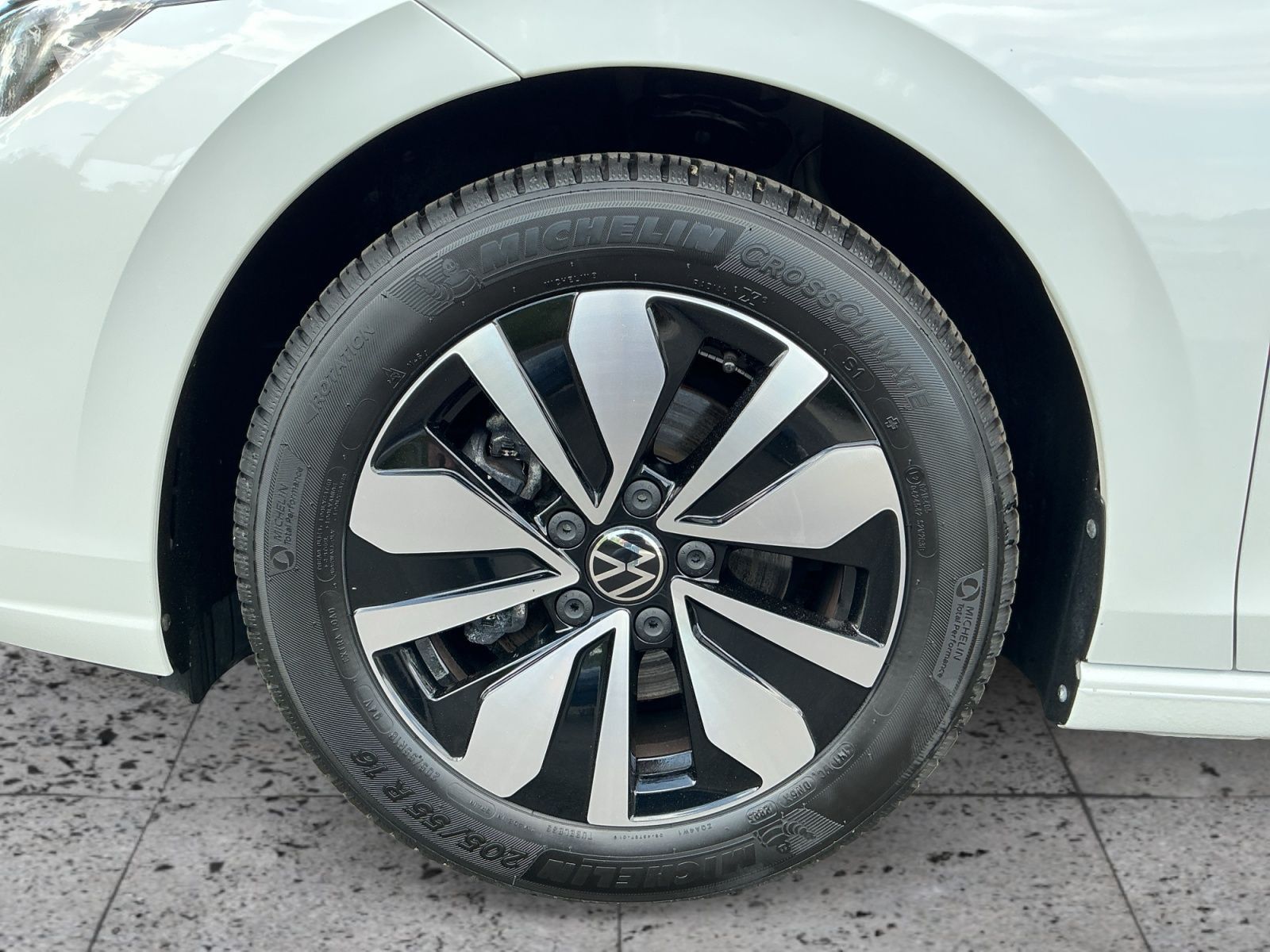 Volkswagen Golf - Bild 8