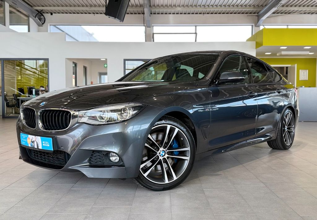 Image of BMW 330 Gran Turismo