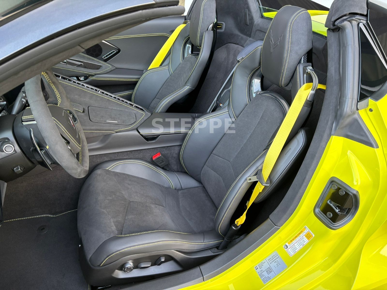 Corvette C8 Stingray Convertible 2024 3LT Europamodell