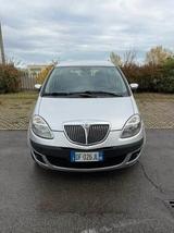 Lancia MUSA Platino Plus - Lancia MUSA Platino mit Benzin-Antrieb