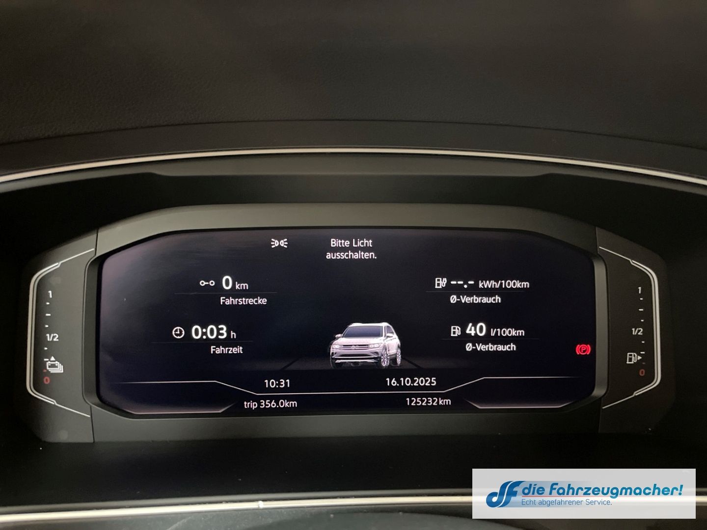 Fahrzeugabbildung Volkswagen Tiguan Active eHybrid Digitales Cockpit LED ACC