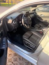 Mercedes-Benz Mercedes CLA180 Limousine wenig gefahren g... - Mercedes-Benz CLA 180 in Hamburg