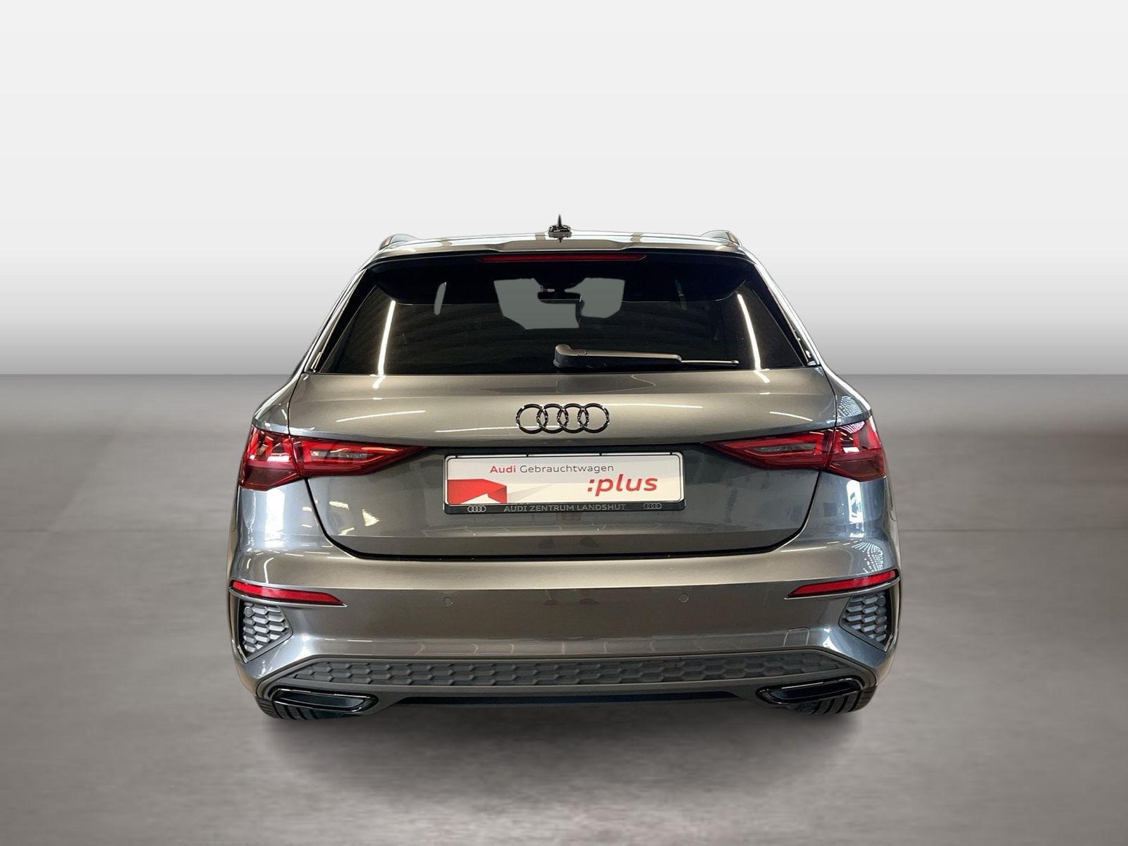 Audi A3 Sportback 45 TFSI e S tronic S line 2xKlima imagem 3