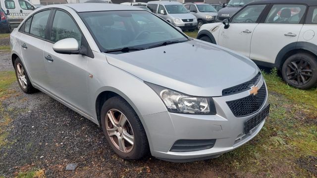 Chevrolet Cruze Basis