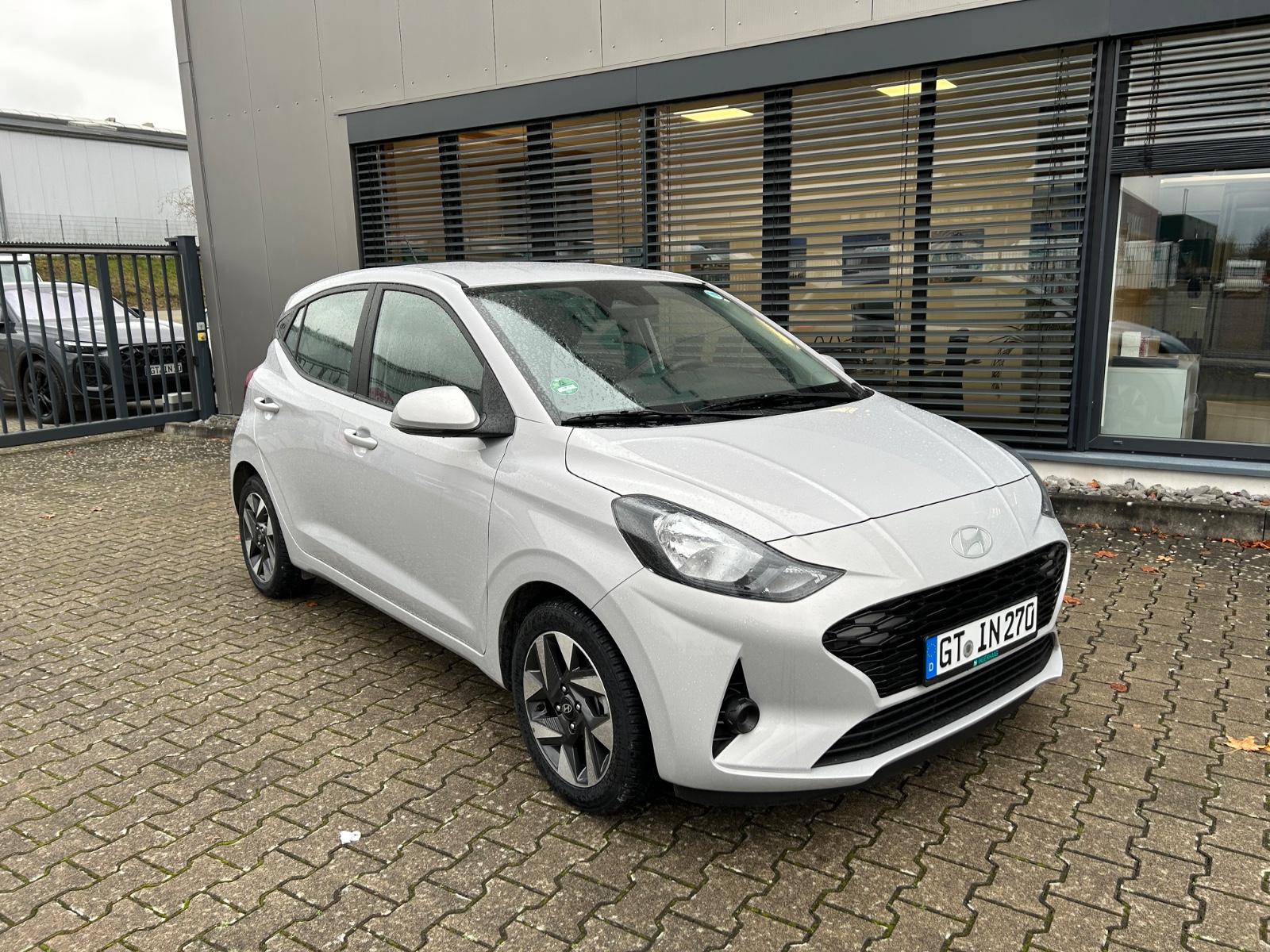 Hyundai i10 Trend Komfort Paket Navi RFK SHZ Garantie