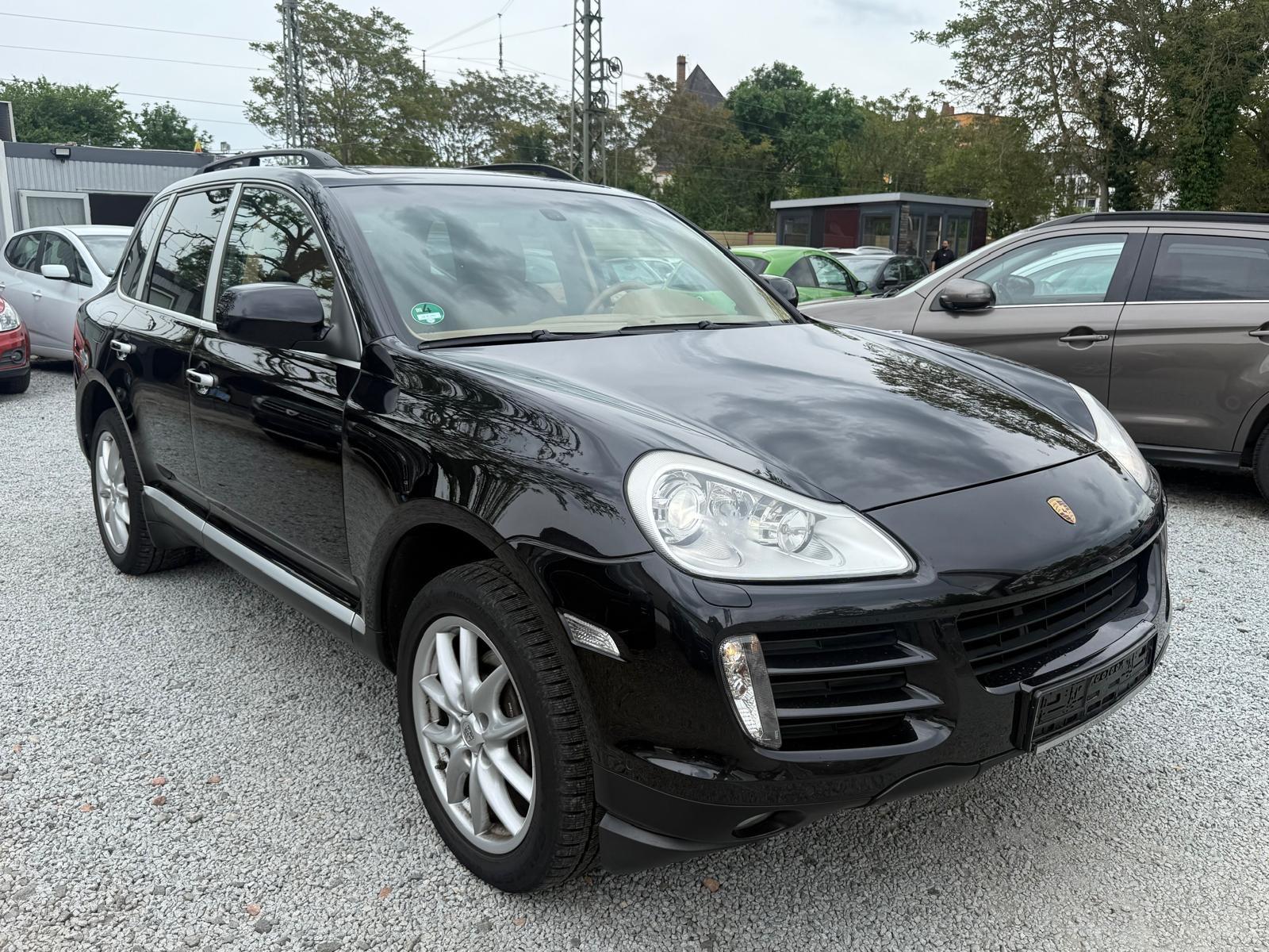 Porsche Cayenne 3.6 V6 4x4 Navi Panoramadach Designio