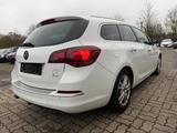 Opel Astra J Sports Tourer Innovation - Opel Astra: J Innovation