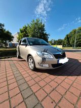 Skoda Fabia 1.2 TSI Benziner zu verkaufen - Skoda Fabia: Verkaufe