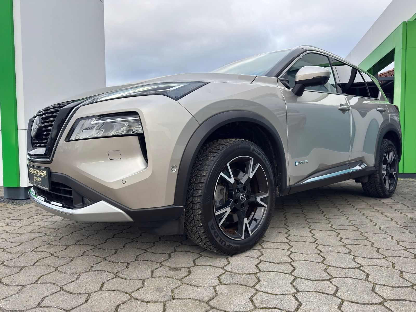 Fahrzeugabbildung Nissan X-Trail 1.5 VC-T e-Power Tekna+ e-4ORCE