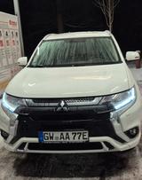 Mitsubishi Plug-in Hybrid Outlander - Mitsubishi Plug-in Hybrid Outlander aus 2020