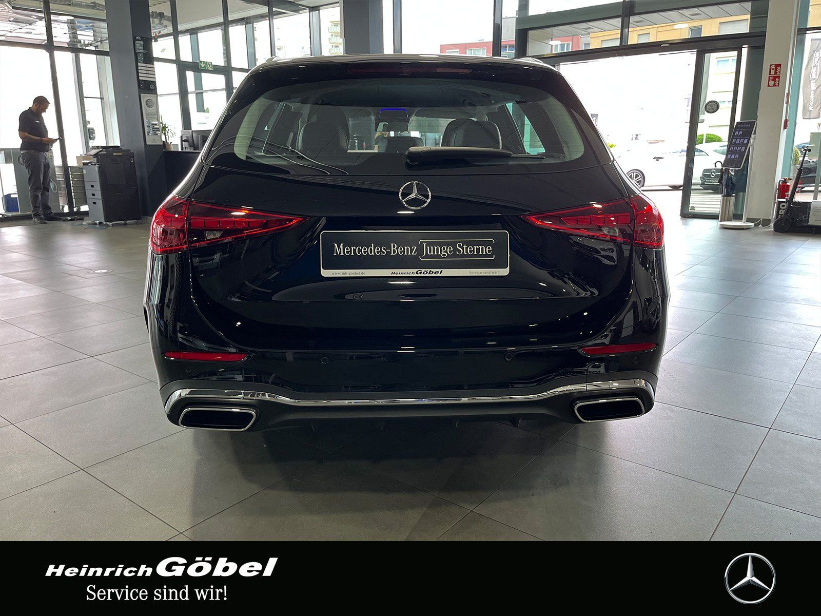 Fahrzeugabbildung Mercedes-Benz C 300 T 4M AMG+FAHR-ASSIST+KAMERA+LED+MEMORY+