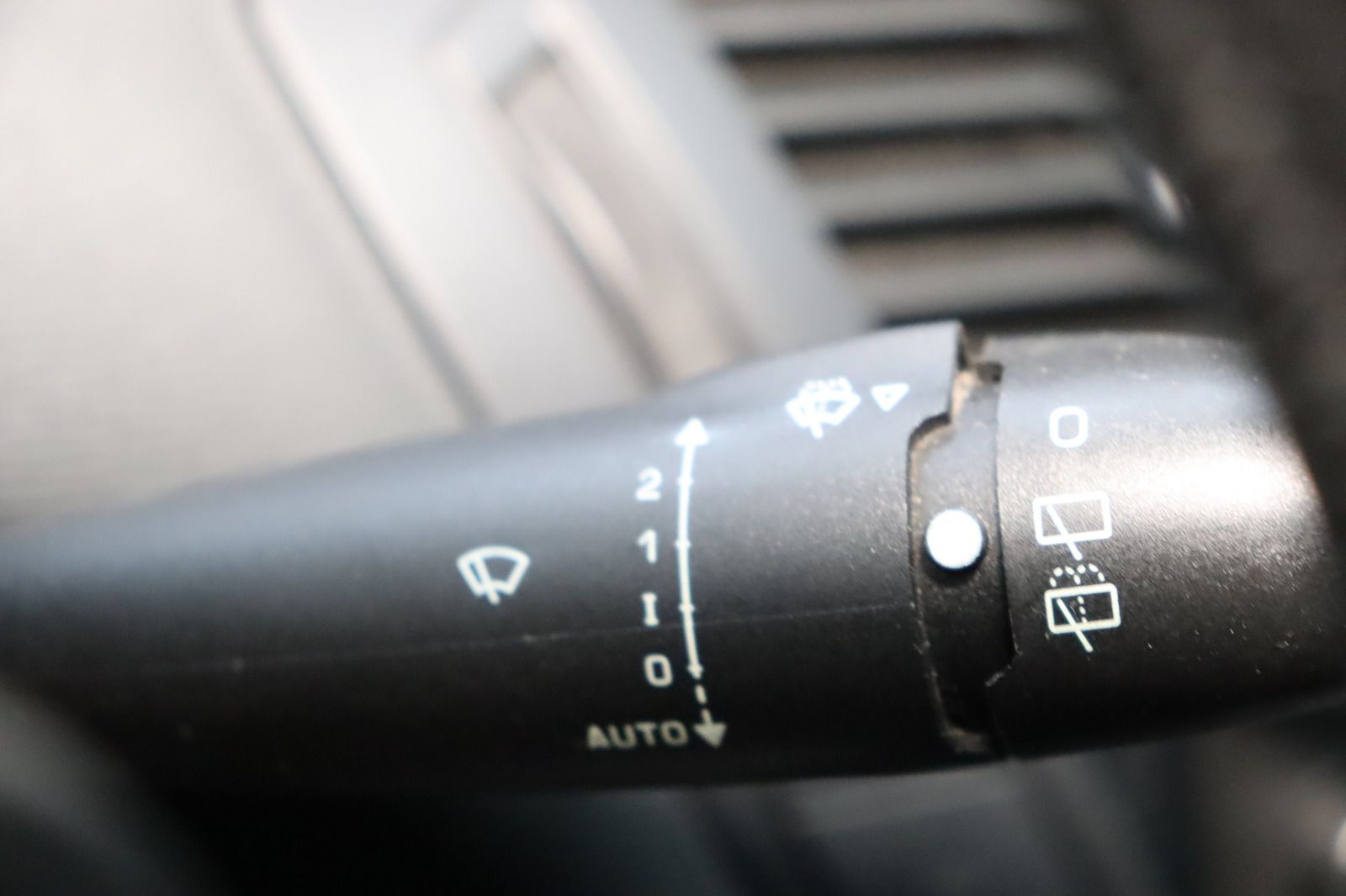 Fahrzeugabbildung Citroën C4 Picasso 1.8 16V Tendance aus 1. Hand