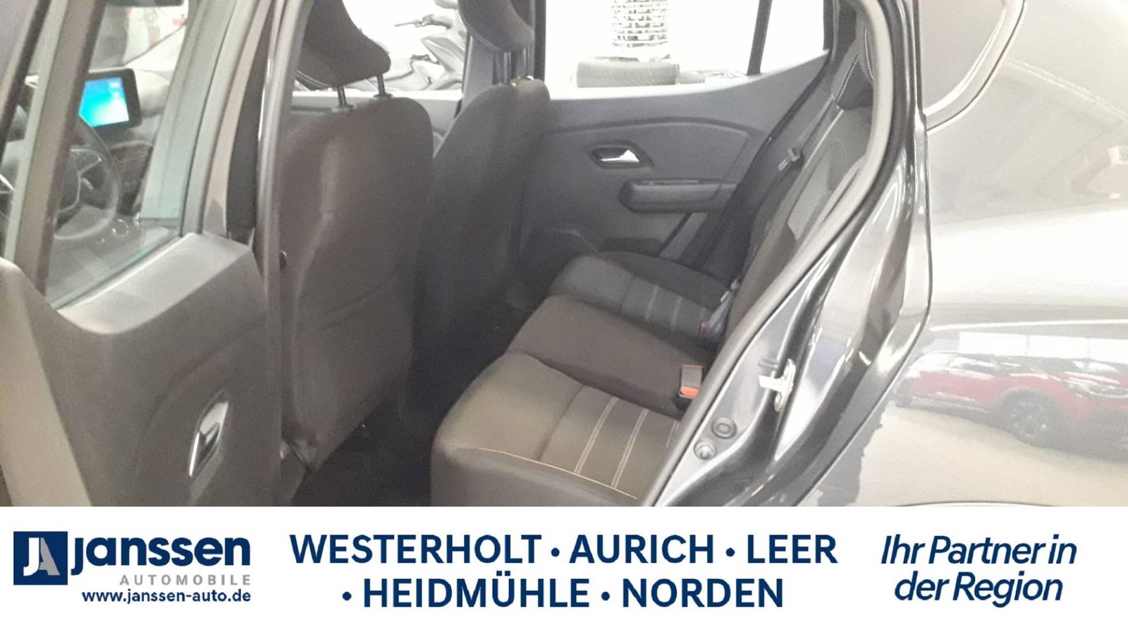 Fahrzeugabbildung Dacia Sandero Stepway TCe90 Expression