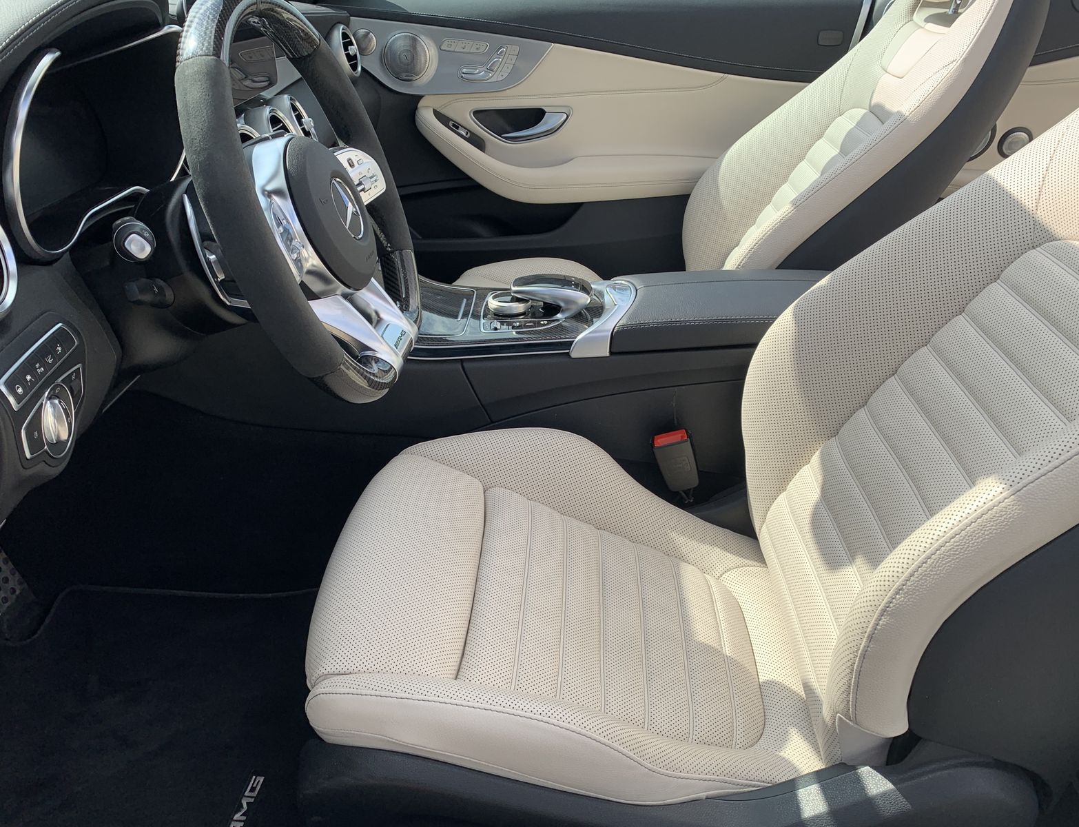Fahrzeugabbildung Mercedes-Benz C 43 AMG 4Matic*360*AHK*Burmester*CarbonPaket*