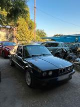 BMW e30 318is, 1990 - BMW 318 aus 1990: 318i