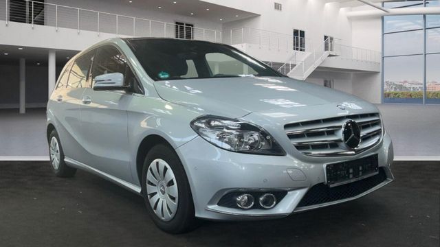 Mercedes-Benz B 180 BlueEfficiency/Automatik/Panorama/2.Hand