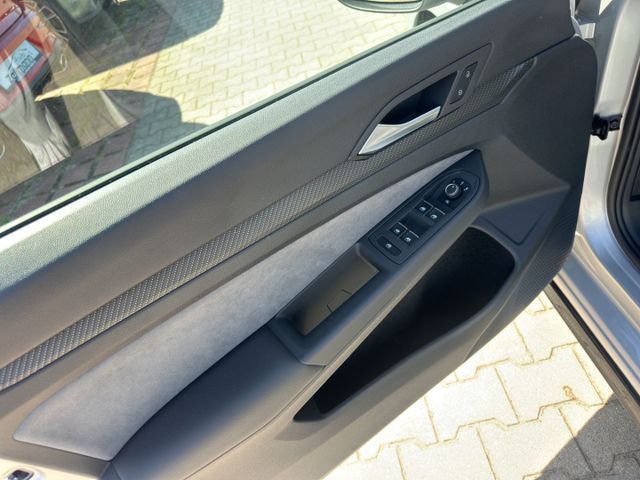 Golf Variant VIII eTSI 1.5 Mildhybrid  R-Line DS