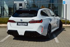 BMW M5 – 6 / 19