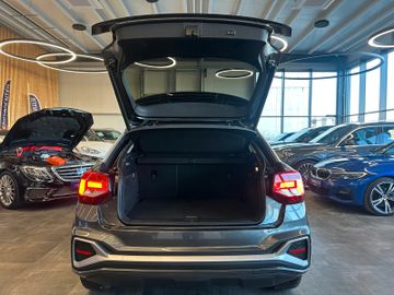 Audi Q2 35 TFSI S line *1. Hand*Klima*Navi*LED*PDC*BT
