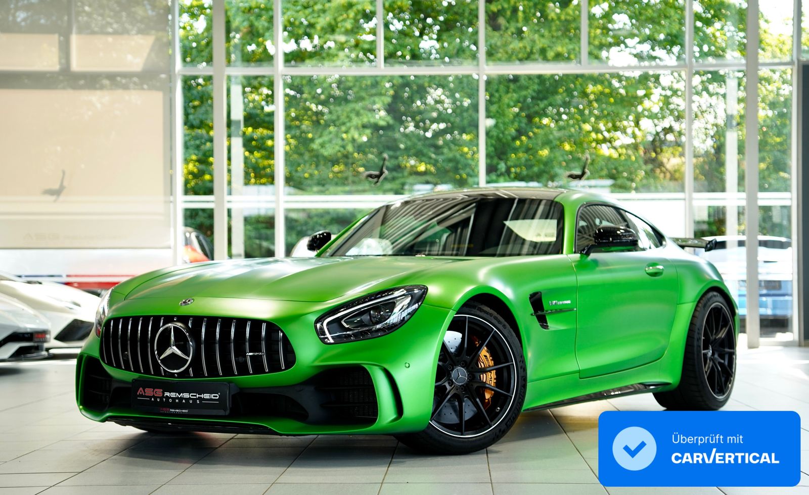 MERCEDES-BENZ AMG GT R
