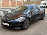 Tesla Model 3 Long Range Dual AWD Autopilot BeschBoost - Tesla Model 3 aus 2019