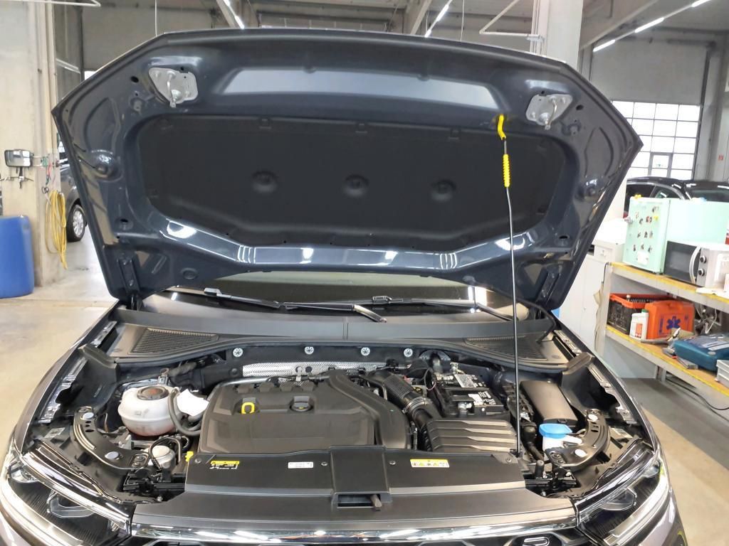 Volkswagen T-Roc Cabriolet R-Line 1.5 TSI AHK*PDC*RFK*Tempo