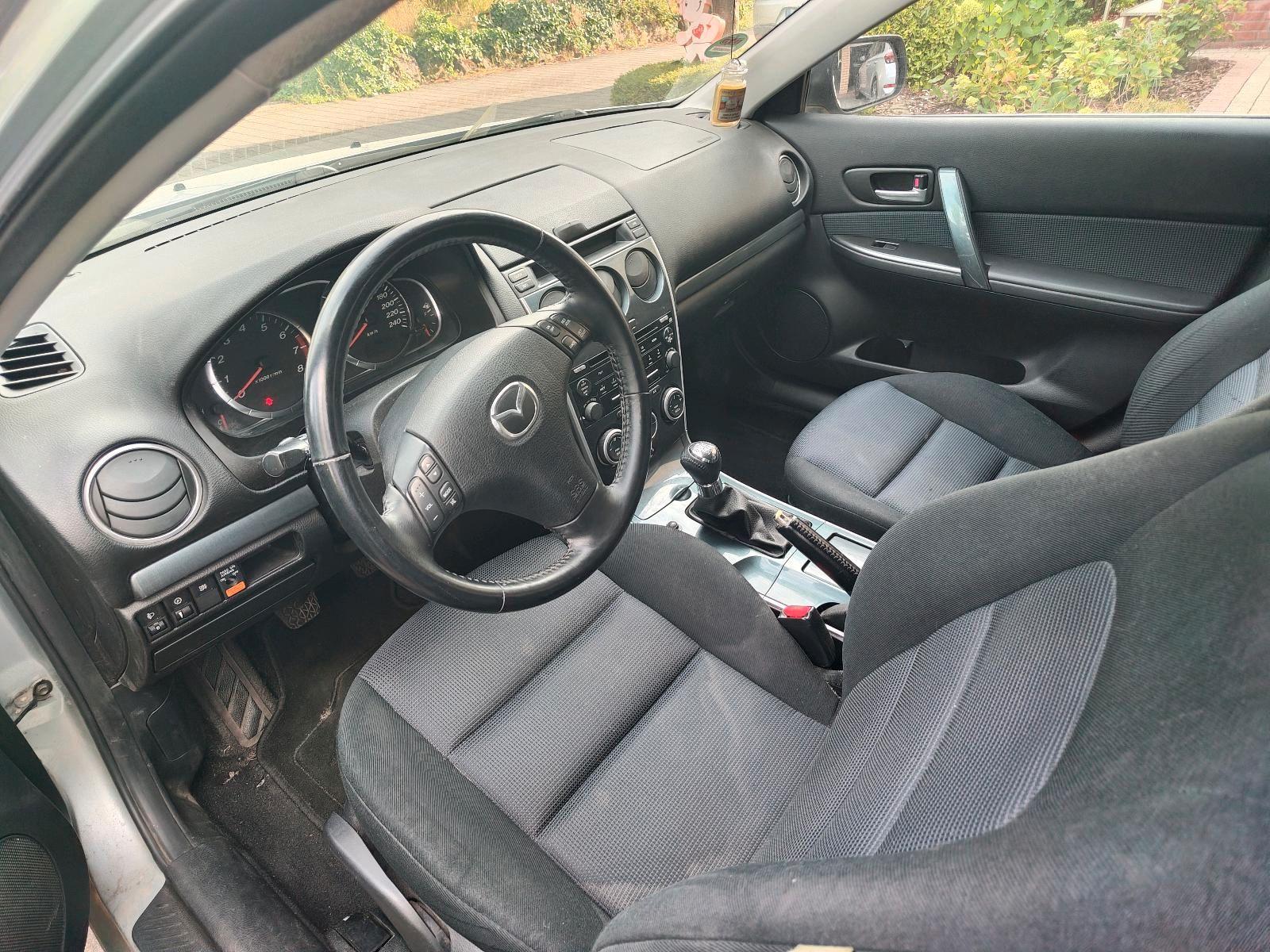 Mazda 2 2005 — photo 13