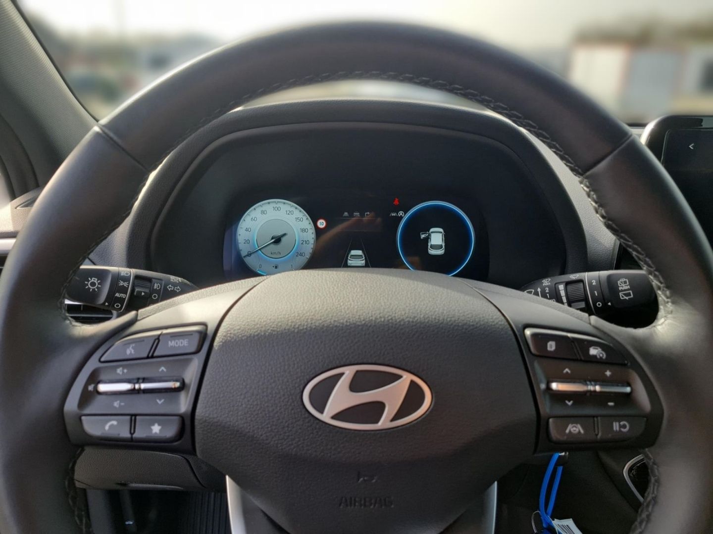 Fahrzeugabbildung Hyundai i30 ADVANTAGE 1.0 T-GDI KLIMA+PDC+KAMERA+SHZ+ACA