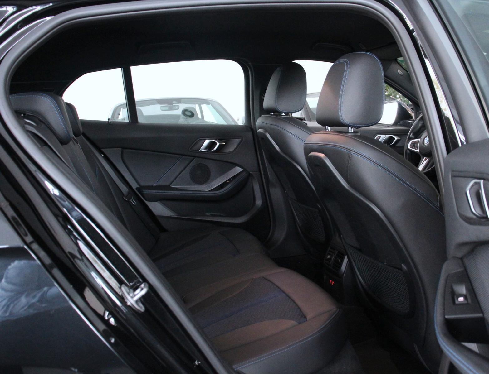 BMW 1 Series i Aut. M Sport (F40) *A-LED*SHZ*LHZ*HiFi*PDC, миниатюра 15