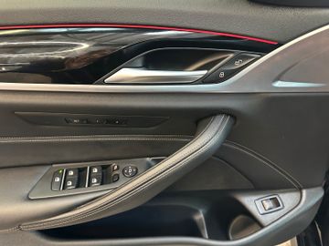 BMW 540 5 Touring 540 d xDrive *M Sport*HuD*AHK*