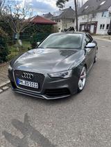 Audi RS5 4.2 FSI S tronic quattro 