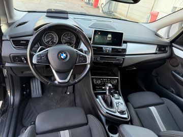 BMW 220 - 11