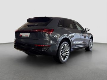 Audi Q8 e-tron - 5
