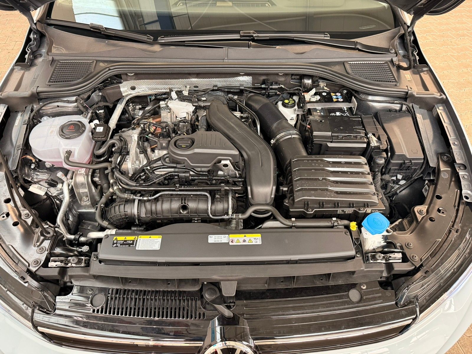 Fahrzeugabbildung Volkswagen Golf 1.5TSI Goal +Kamera+App+Navi +5 Jahre NW Ga