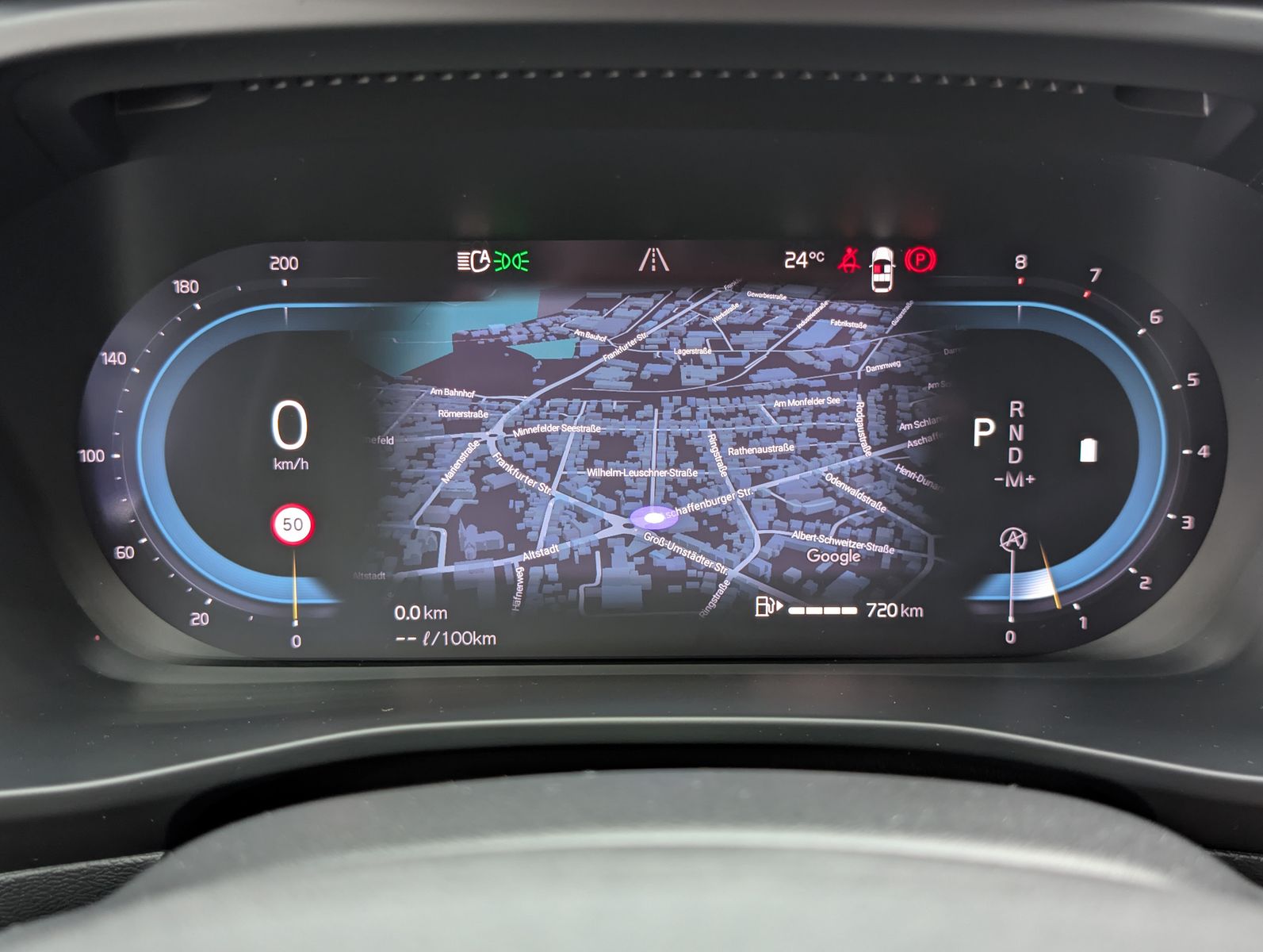 Fahrzeugabbildung Volvo XC40 B3 Core Winter-Pk. LED*VC*KEYLESS*SOUND*18"