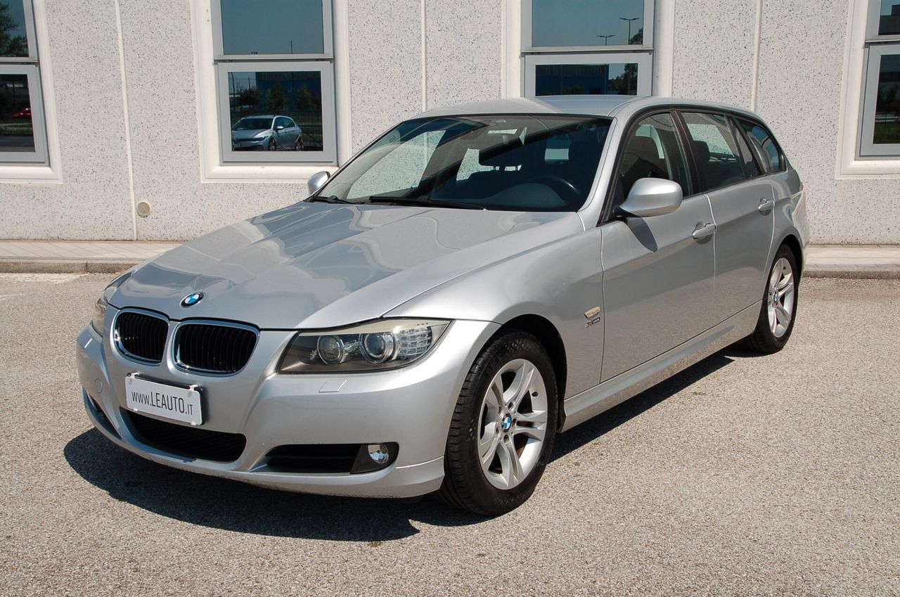 BMW BMW Bmw 320 320d cat xDrive Touring Attiva
