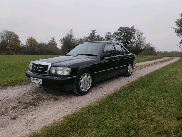 Mercedes-Benz Mercedes 190E 2.0 Automatik TÜV + H neu