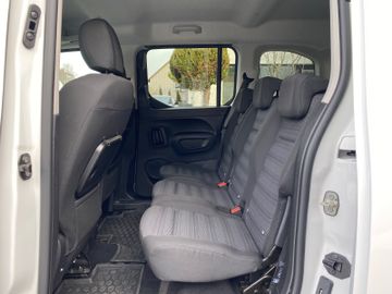 Bild 6 Opel Combo Life RFK PDC AHK WINTERPAKET