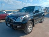 Toyota Land Cruiser 3.0 D-4D 16V cat 5 porte aut - Toyota Land Cruiser mit Diesel-Antrieb: Kombi