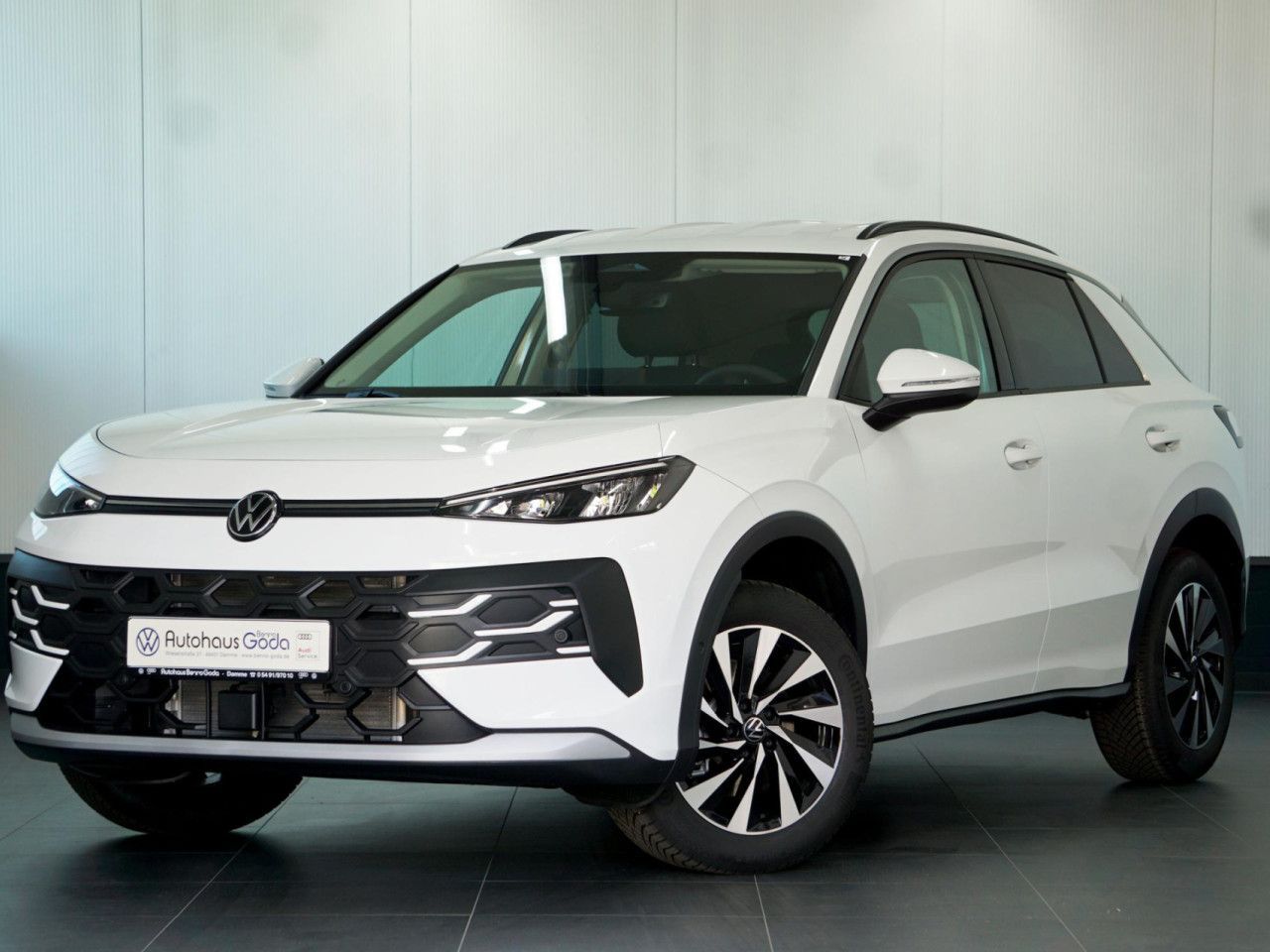 Volkswagen T-Roc Life 1.5 TSI 7-Gang DSG LED ACC imagem 2