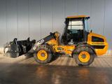 JCB 409 Agri - JCB 409