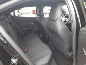 Bild 10 Opel Mokka GS Line 1.2 Digitales Cockpit LED Apple Ca