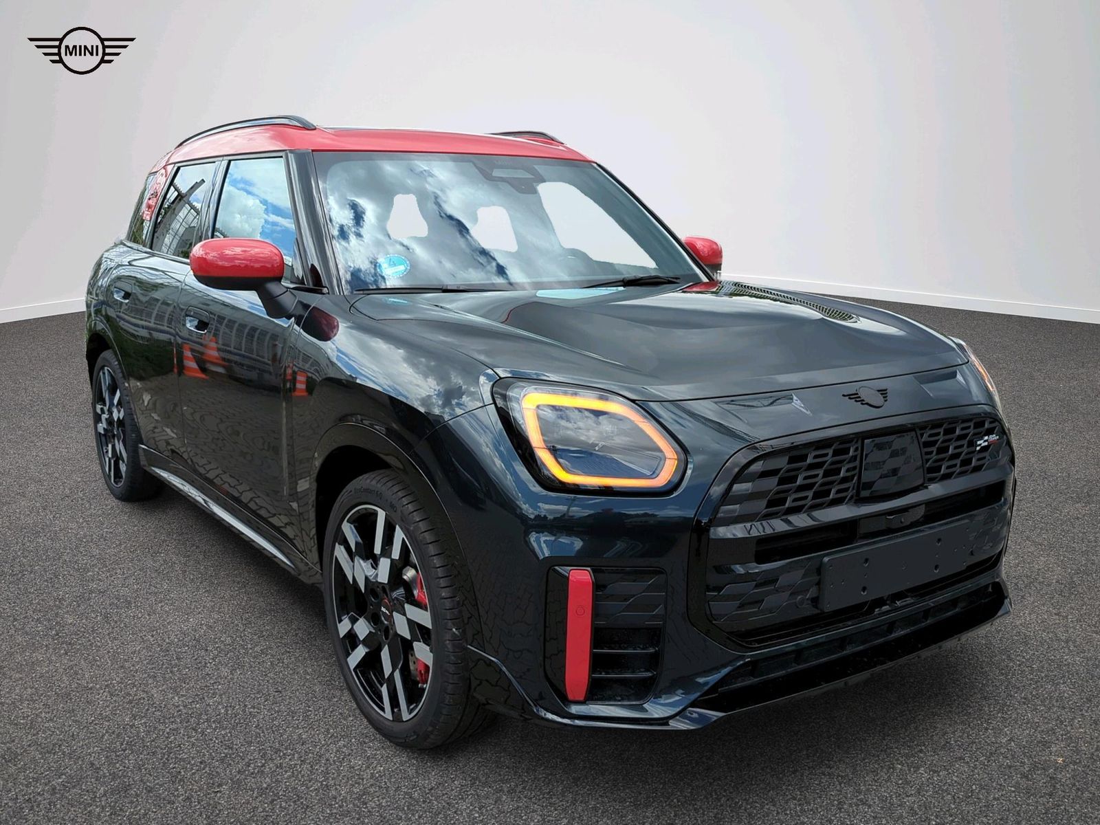 MINI John Cooper Works Countryman - Bild 2