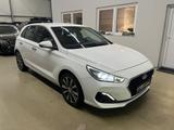 Hyundai i30 TrendLED/NAVI/Kamera/APP/SHZ/ACC/DAB - Hyundai mit Diesel-Antrieb: Limousine, Automatik