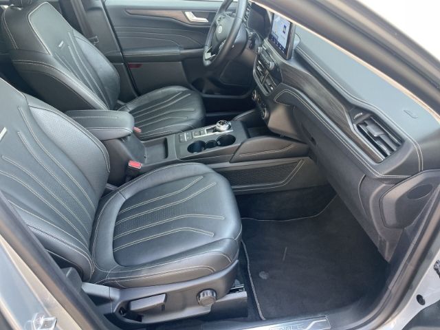 Fahrzeugabbildung Ford Kuga 2.5 Duratec FHEV 4x4 Vignale Hybrid , Navi,