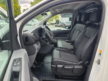 Opel Vivaro - 10