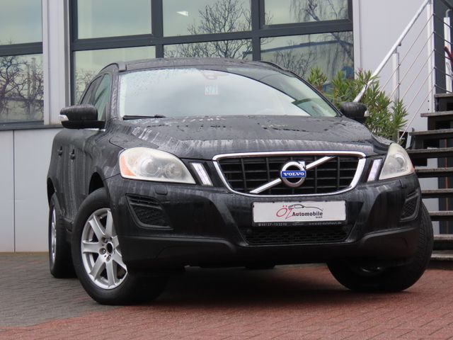 Volvo XC60 D5 AWD Summum Pano