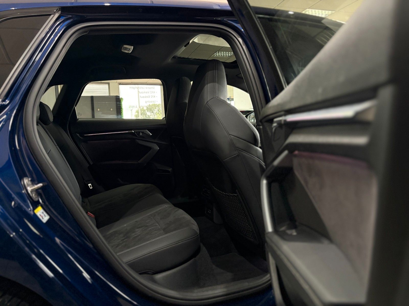 Audi S3 Sportback 2.0 TFSI Matrix Pano HuD Sportsitze foto 24